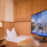 & Alpinhotel Post 4* Vent