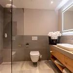 & Alpinhotel Post Hotel