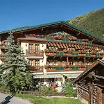 & Alpinhotel Post 4*