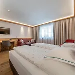 & Alpinhotel Post Vent