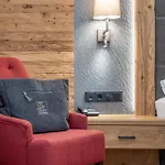 & Alpinhotel Post