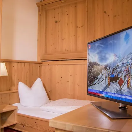 & Alpinhotel Post 4* Vent