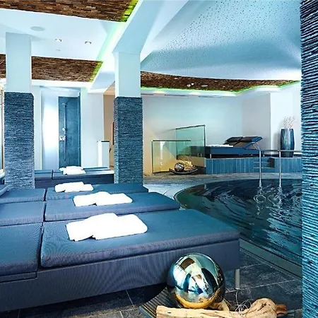 Natur-&alpinhotel Post 4*