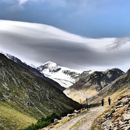 & Alpinhotel Post Hotel 4*